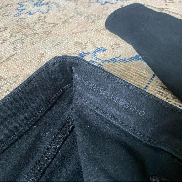 American Eagle high rise stretch black skinny jeans buttons size 6 EXTRA LONG! - Picture 4 of 4